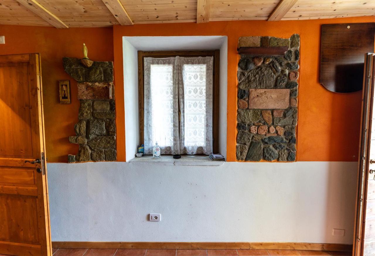 Rustico Verginate Bellano Buitenkant foto
